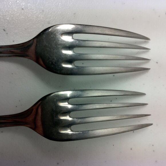 Inoxa Flatware Vlekvrij Massief Fish Fork Pair 2 Holland Stainless Skinny 7.25" - Picture 5 of 7